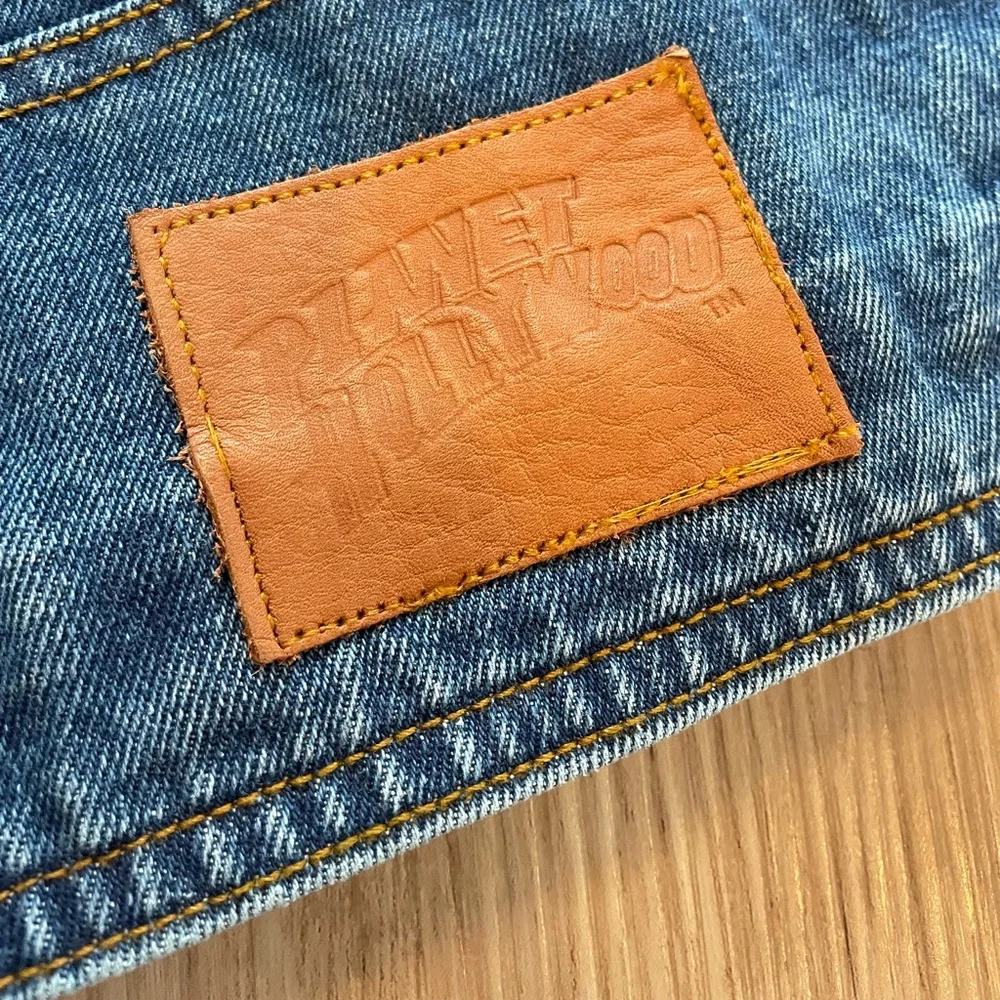 Vintage Planet Hollywood Denim Jacket - Picture 10 of 11